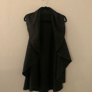 Flowy vest/cape - perfect with belt over turtleneck dress
